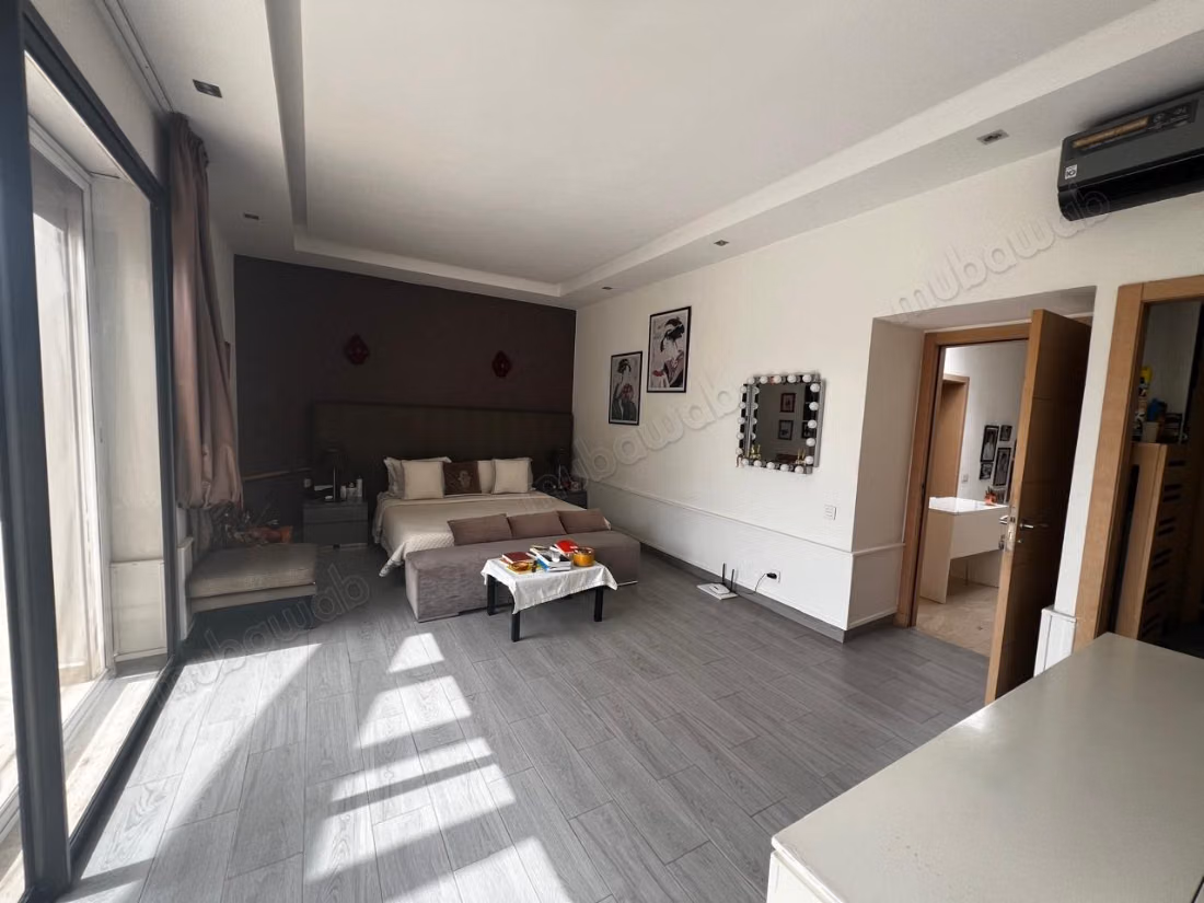 En venta Villa Bouskoura Ciudad 525m²