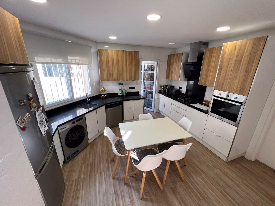 Appartement meublé à vendre à IBERIA