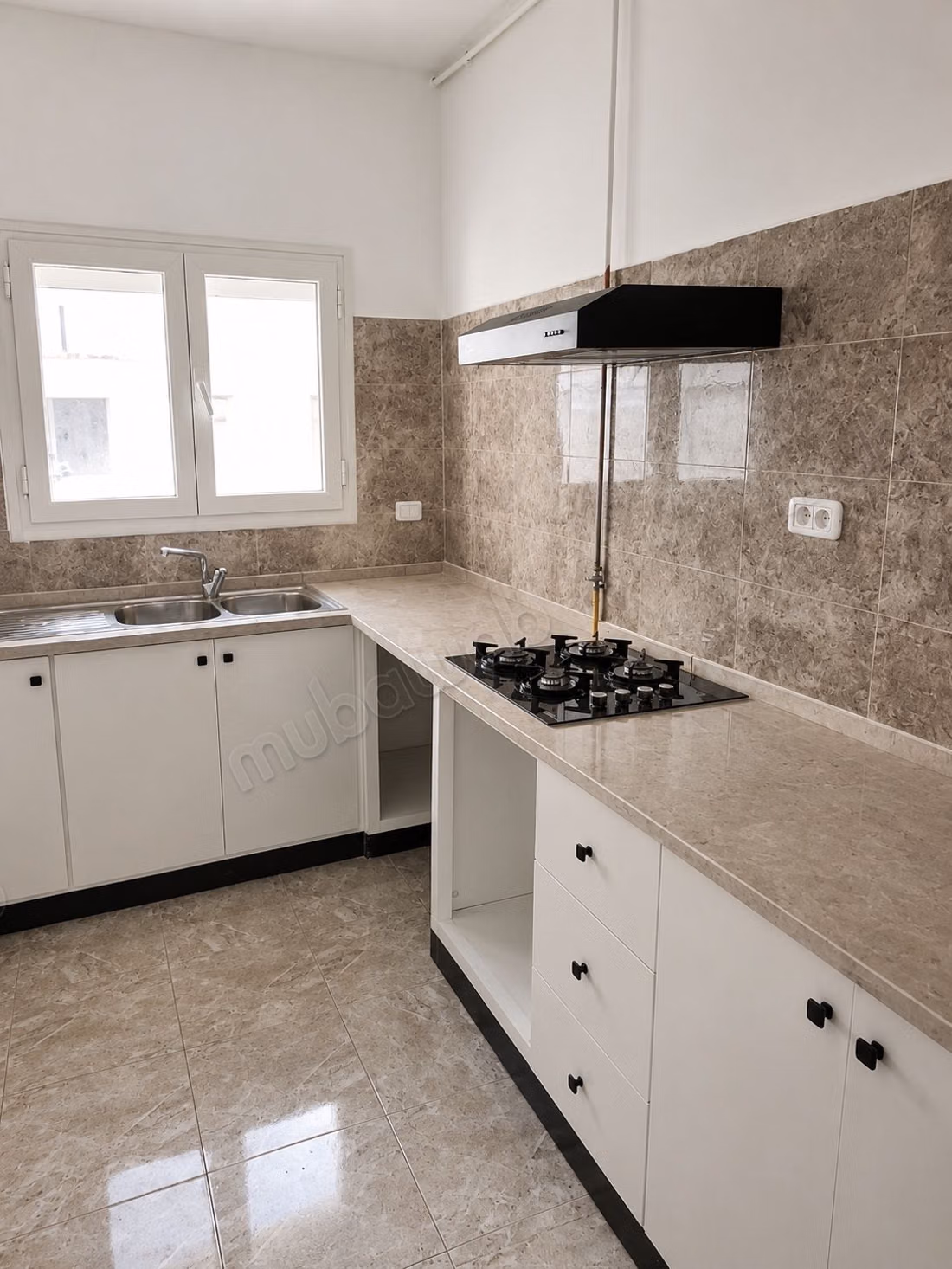 Triplex S4 a louer a Gammarth Forêt