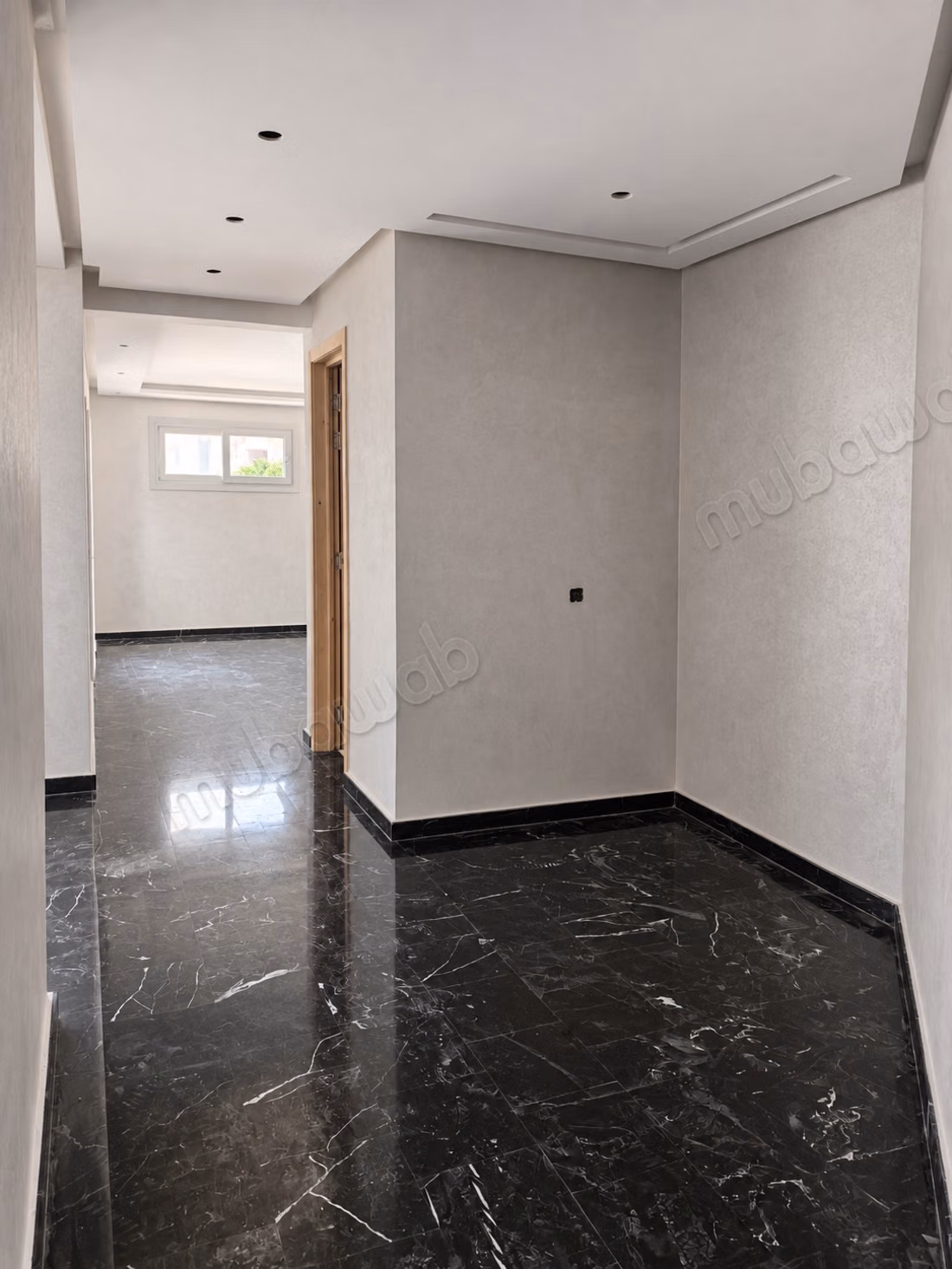 New high-end apartment of 120 m² for sale