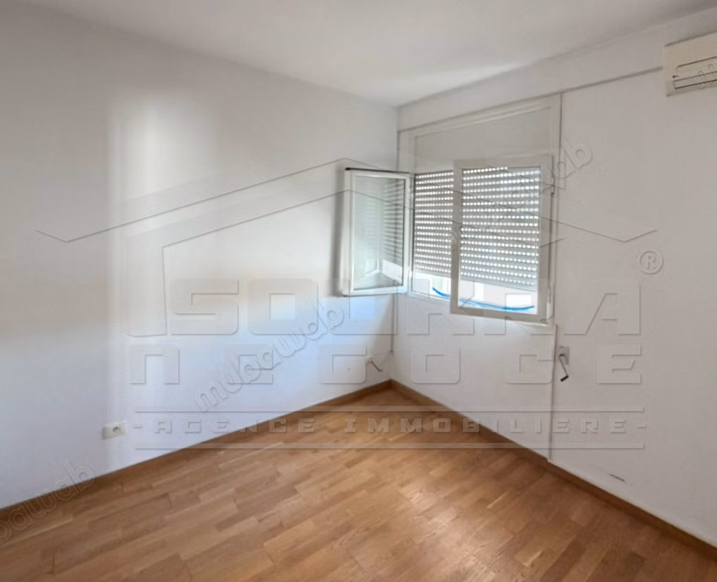 A louer un appartement S3 à cité El wahat L'aouina