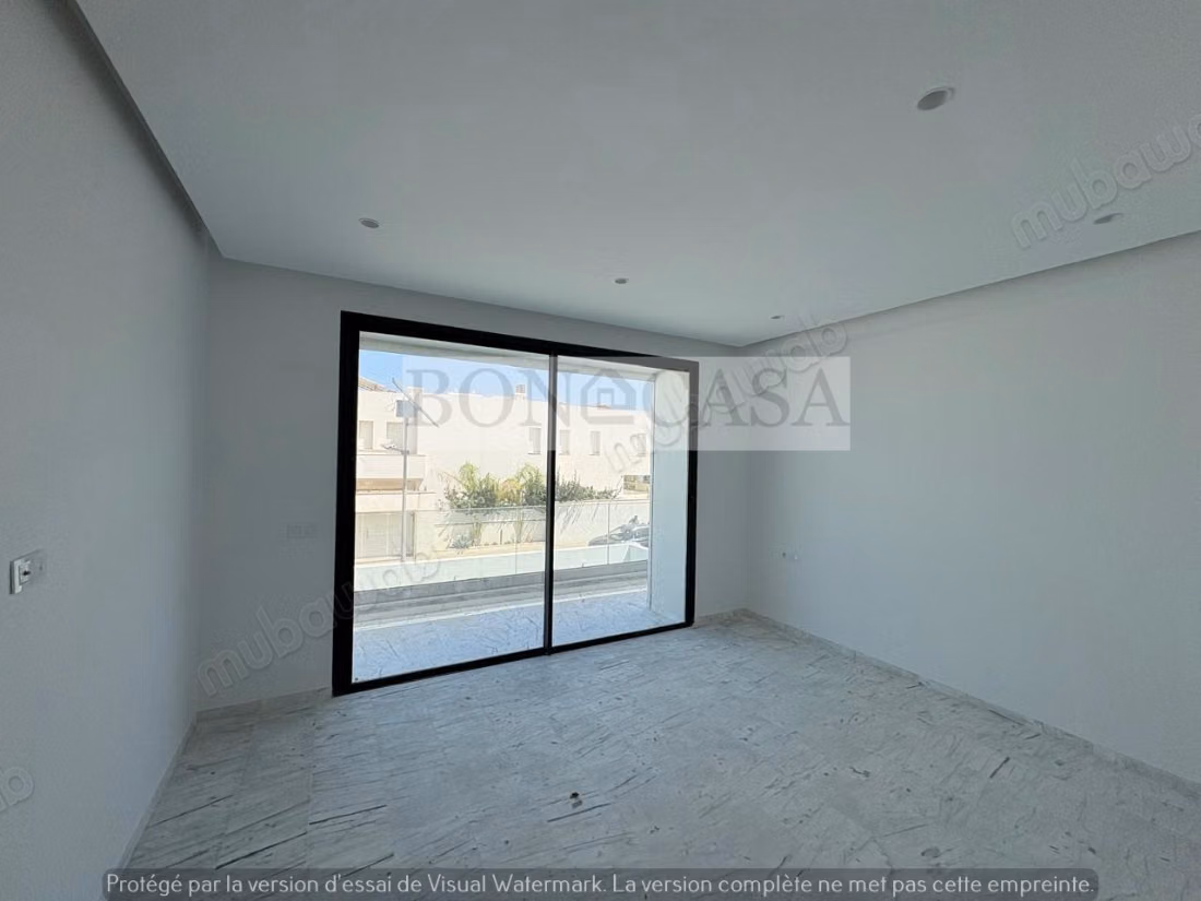 Villa S4 neuve à louer à Gammarth