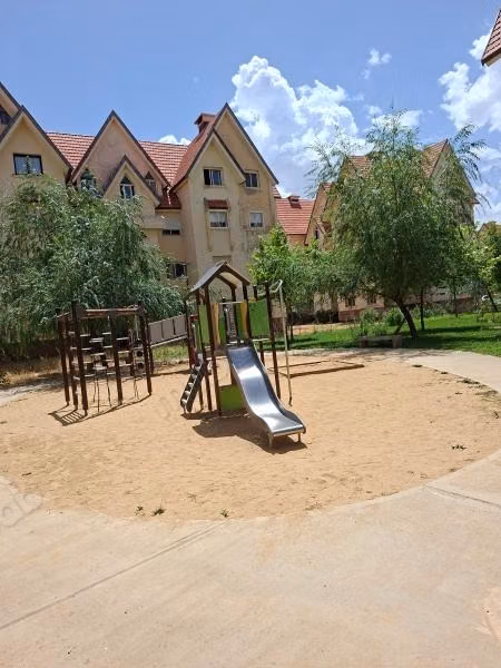 For sale apartment in the gardens of Ifrane. 2 beautiful bedrooms. All comfort with pool and fireplace