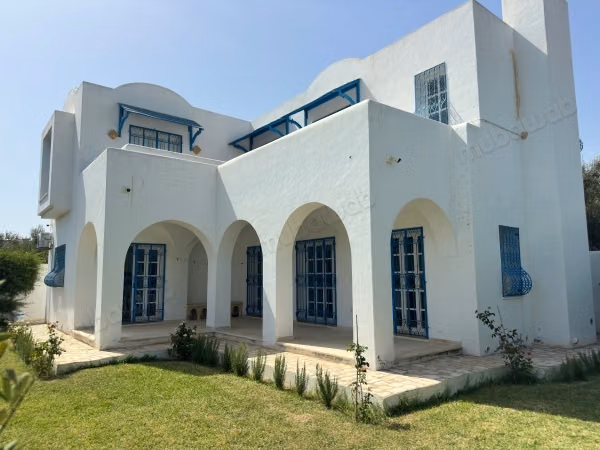 Maison de luxe à vendre à Hammamet Sud. 3 pièces