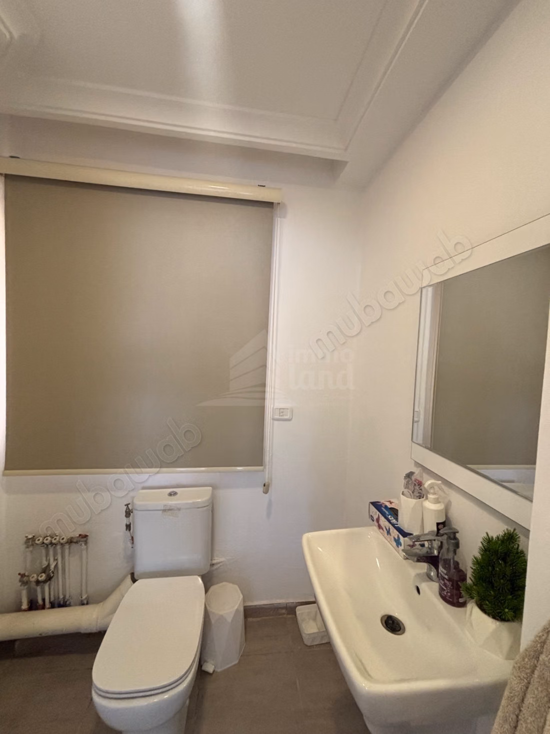 Bureaux H3 de 162m2 à cité ghazela ariana