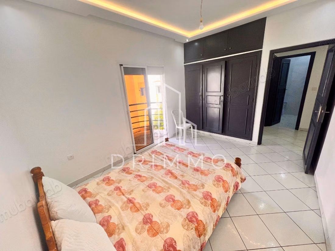Appartement professionnel 68 m² rénové – Riad Salam