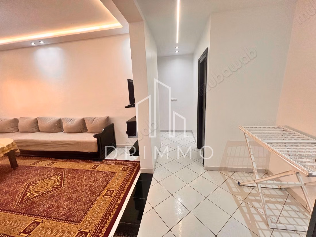 Appartement professionnel 68 m² rénové – Riad Salam