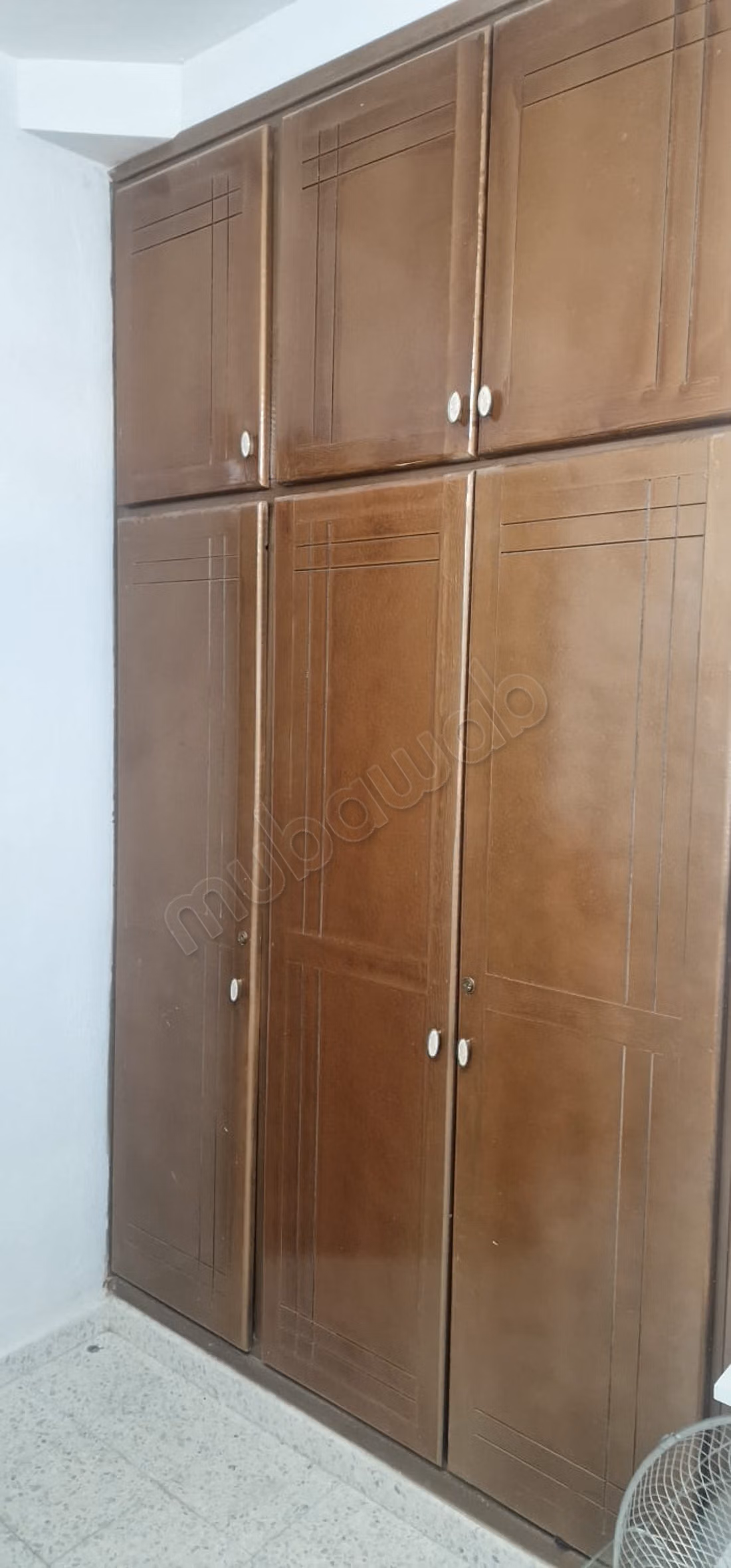 Location d'un appartement à Nabeul. 1 Pièce. Porte blindée et système de double vitrage
