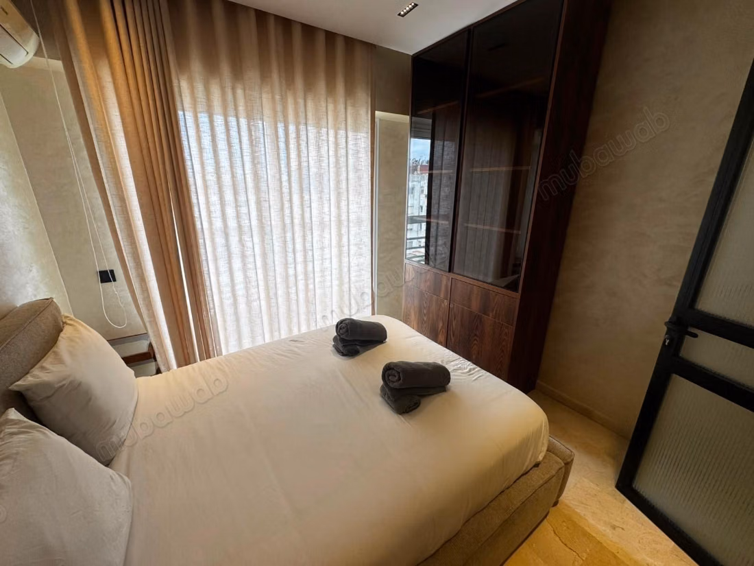 Very nice apartment for rent in Les princesses. 
1 room