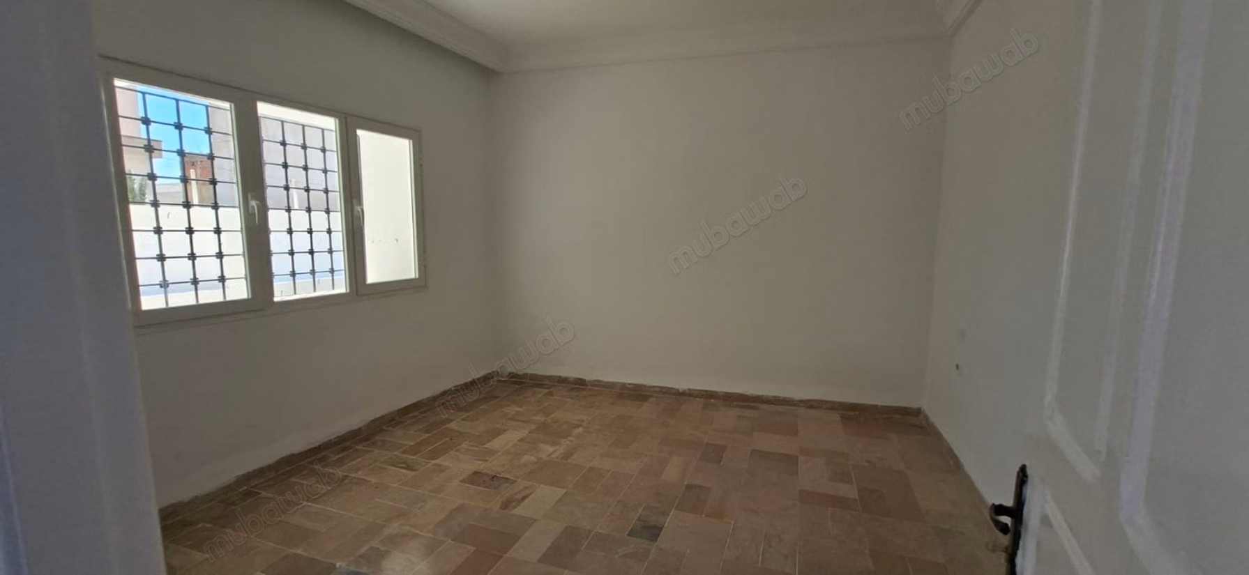 MAISON RENOUVELLE à vendre avec studio integreé