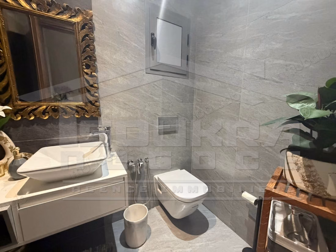 A vendre un magnifique appartement S3 à Chotrana 3