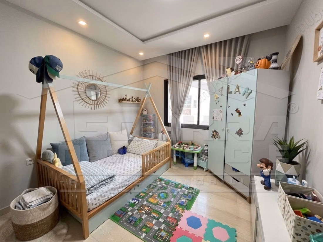 A vendre un magnifique appartement S3 à Chotrana 3