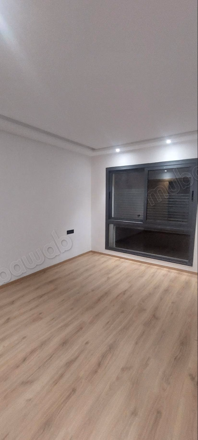 Bellissimo appartamento da affittare a Riyad. Superficie 130 m². Residenza con servizio di portineria, aria condizionata centrale