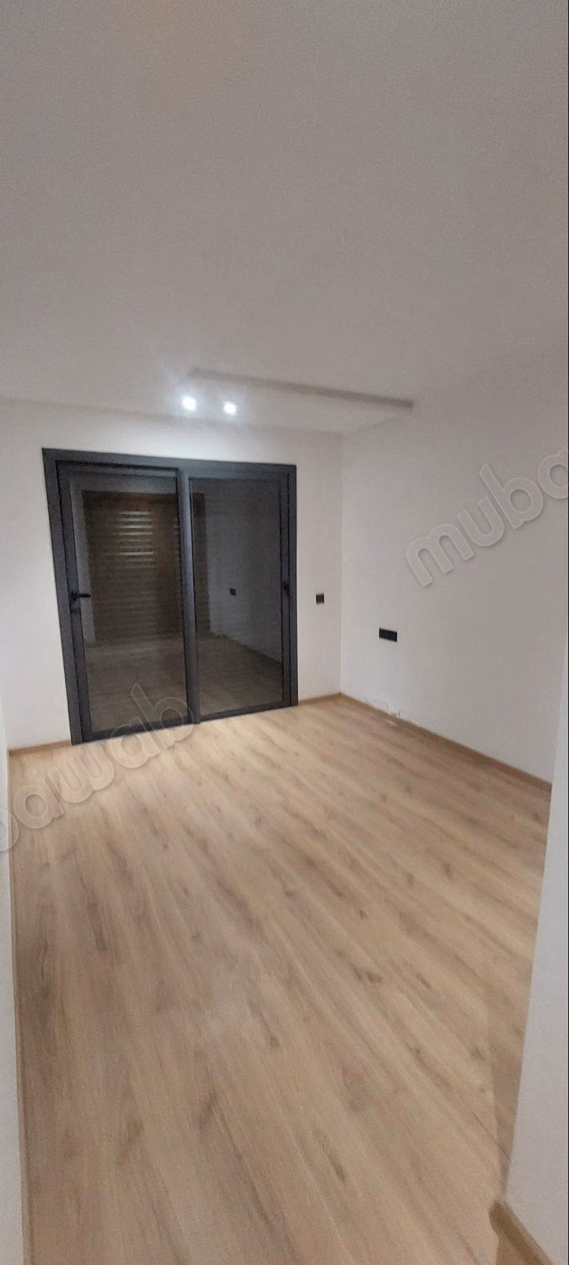 Bellissimo appartamento da affittare a Riyad. Superficie 130 m². Residenza con servizio di portineria, aria condizionata centrale