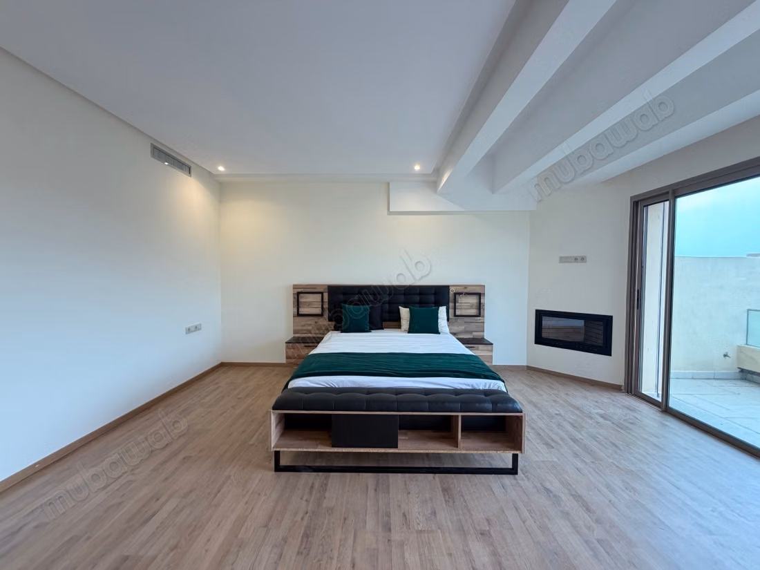 Villa de alta calidad en venta en Boulevard Med 6.10 habitaciones cómodas. Ático