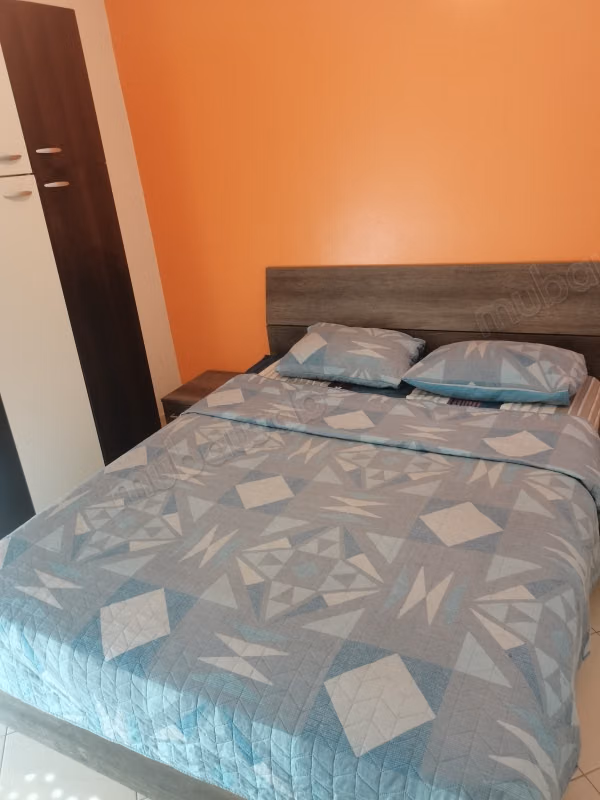 Très bel appartement en location à Skhirat.
Meublé