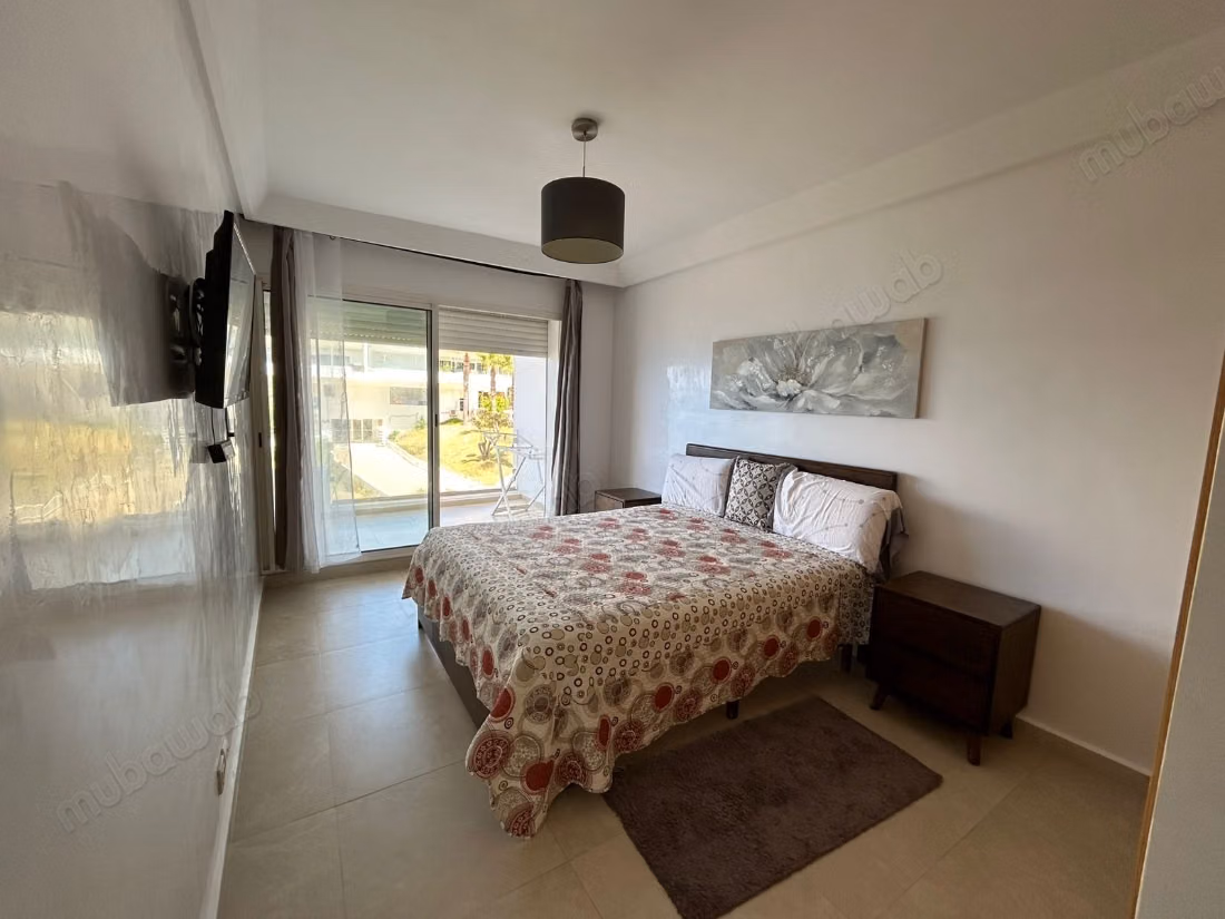 Ruim appartement met uitzicht op zee