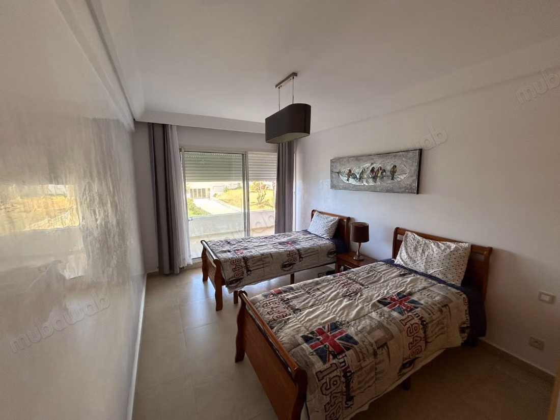 Ruim appartement met uitzicht op zee