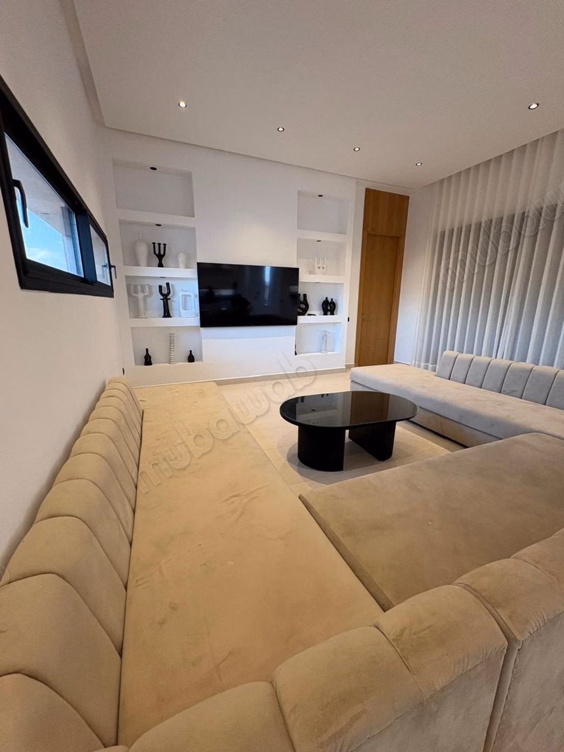 Somptueuse villa à vendre à Route Casablanca. 7000m2