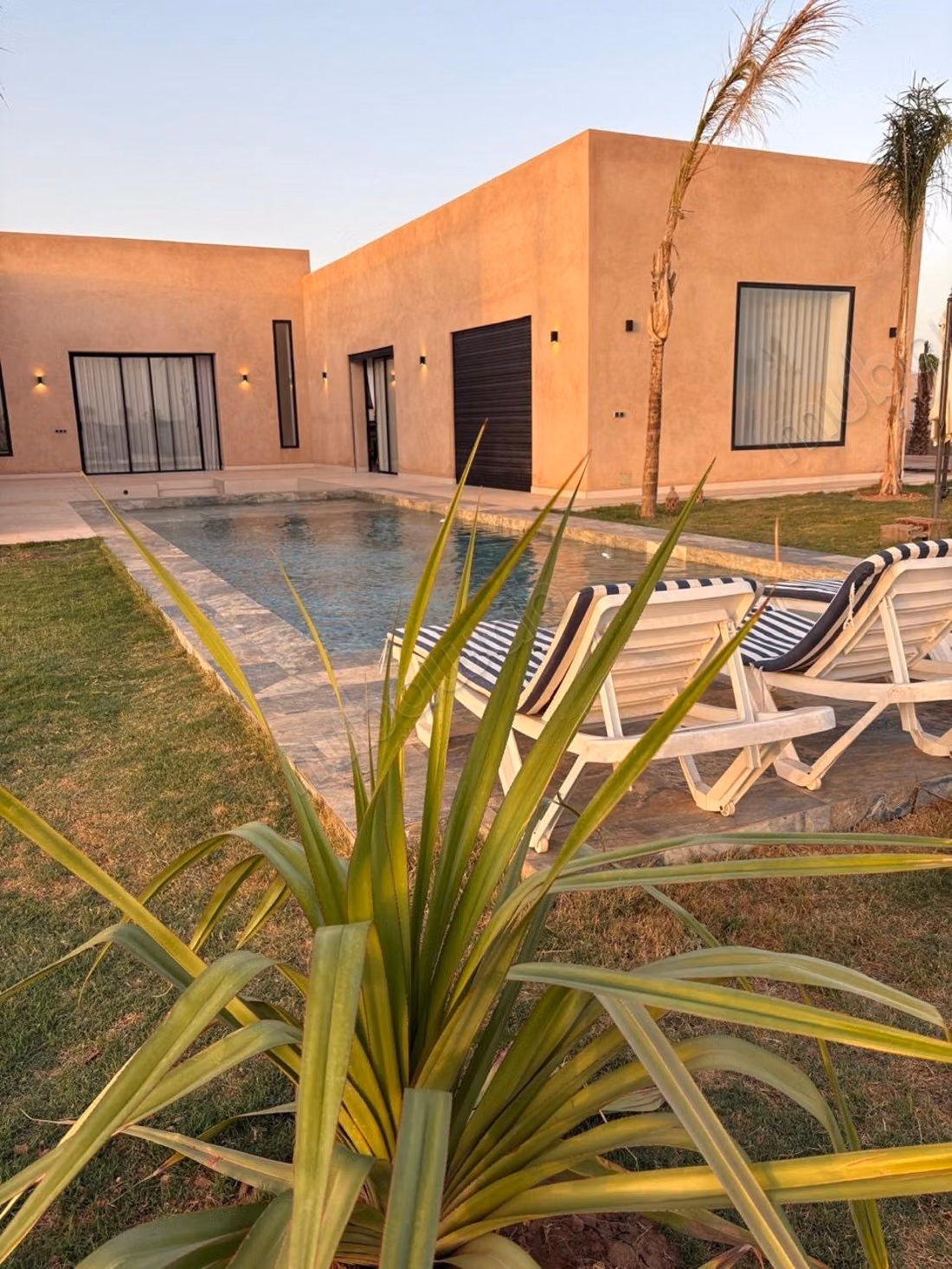 Somptueuse villa à vendre à Route Casablanca. 7000m2