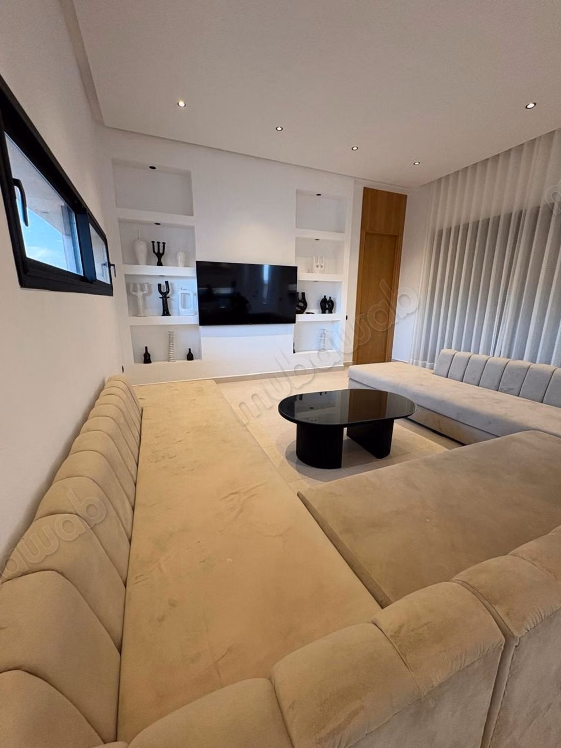 Somptueuse villa à vendre à Route Casablanca. 7000m2