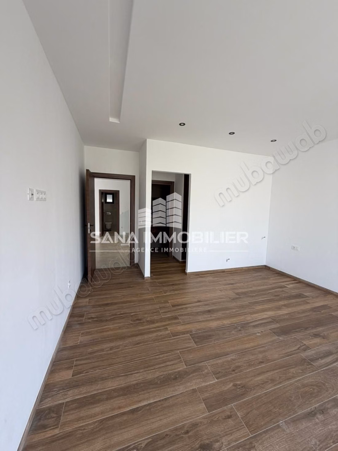  À VENDRE – Villa avec piscine