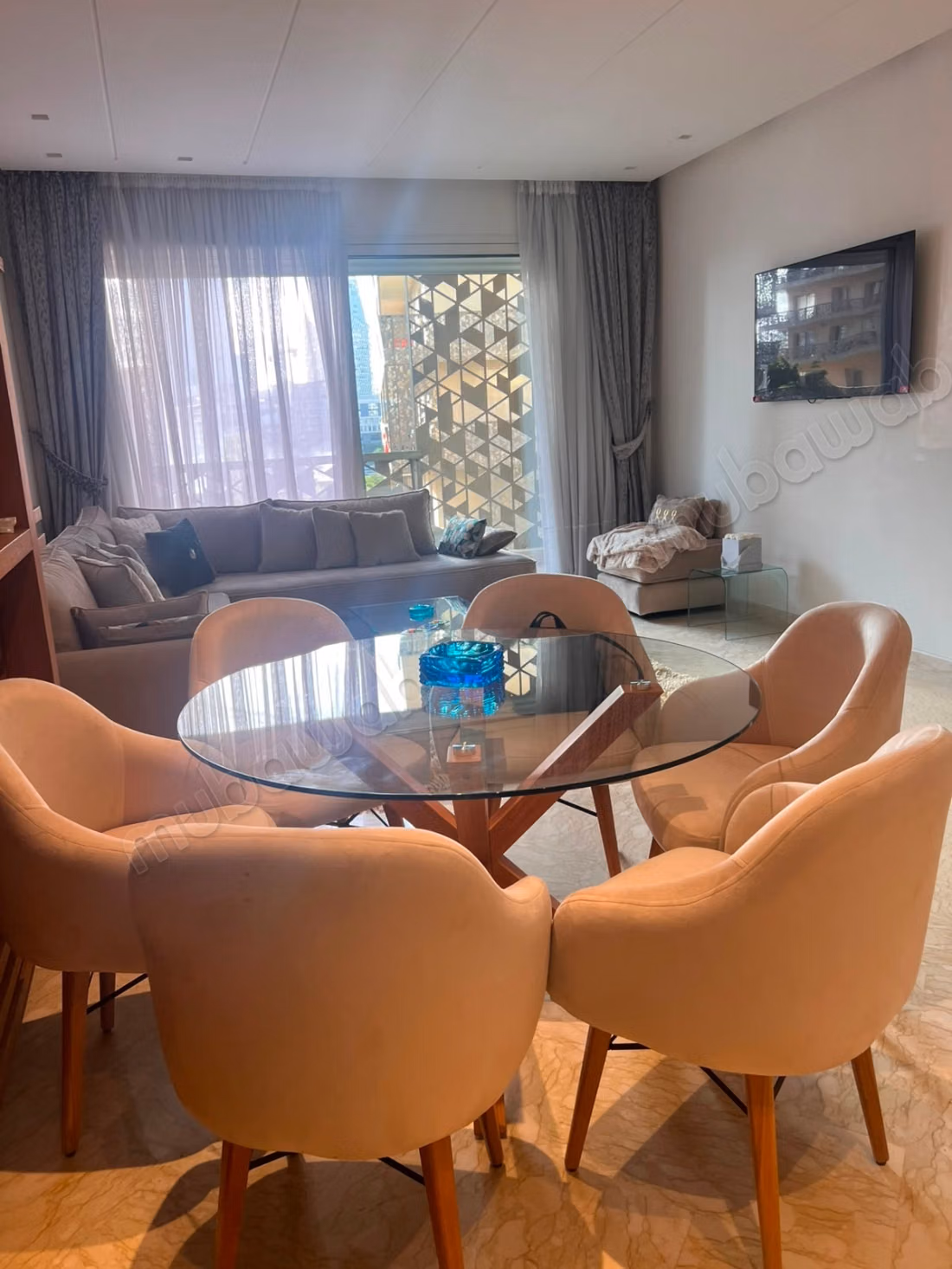 Appartamento in affitto a Oasis. 2 camere. Arredato