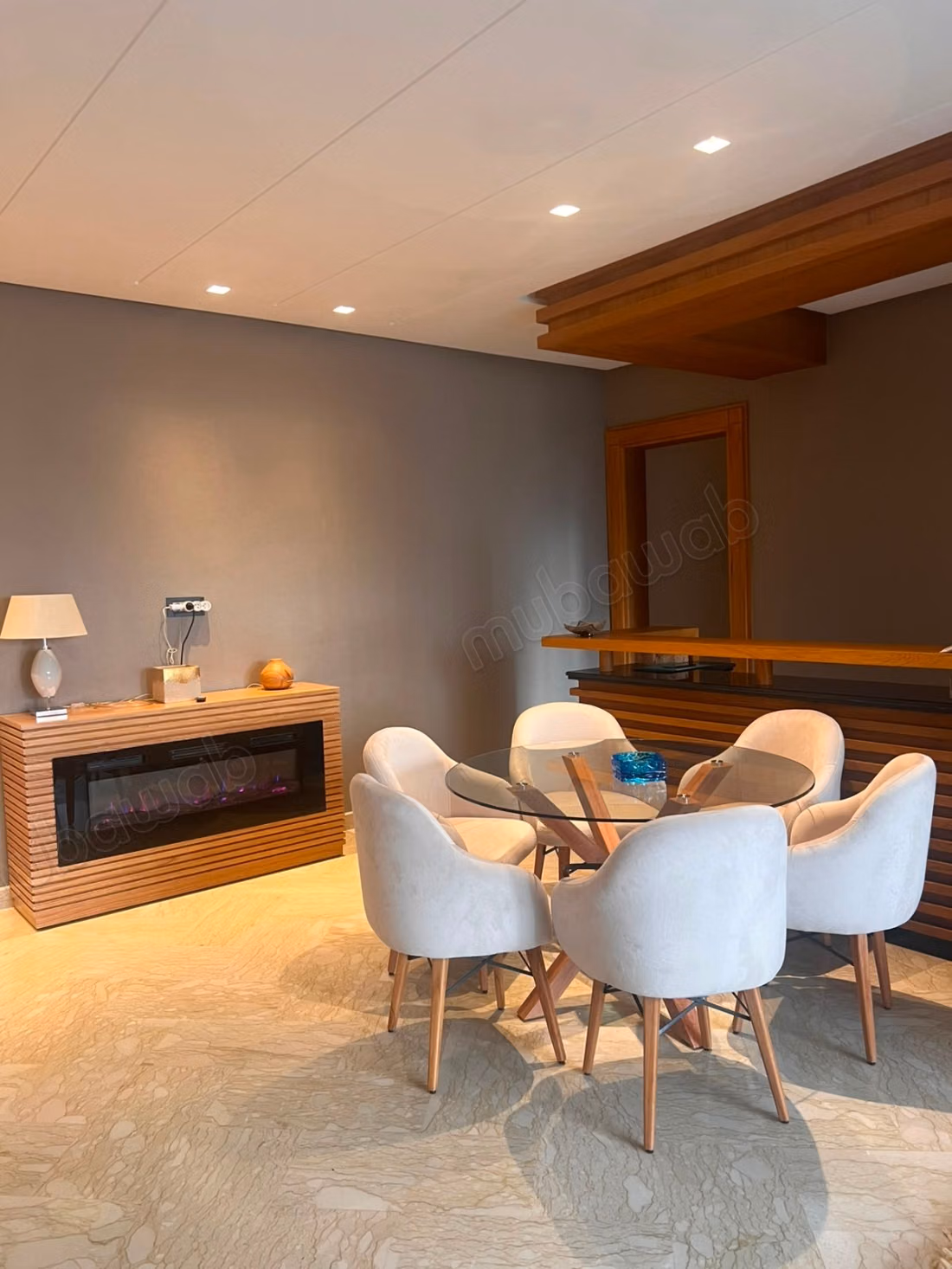 Appartamento in affitto a Oasis. 2 camere. Arredato