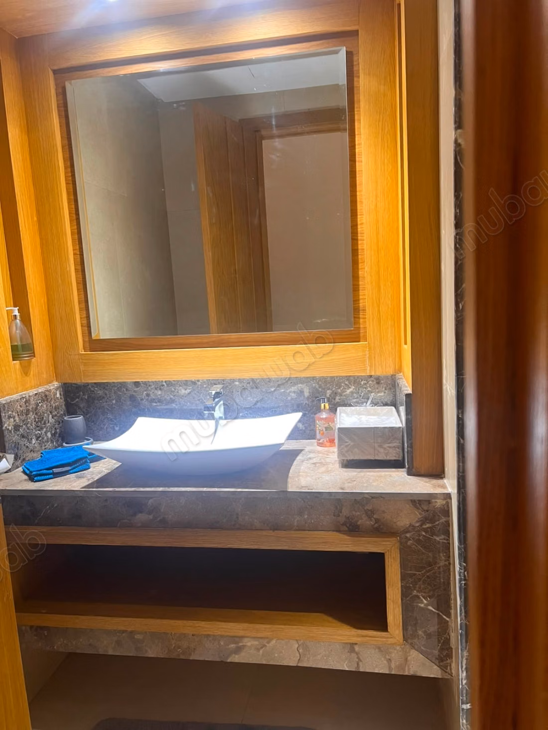 Appartamento in affitto a Oasis. 2 camere. Arredato