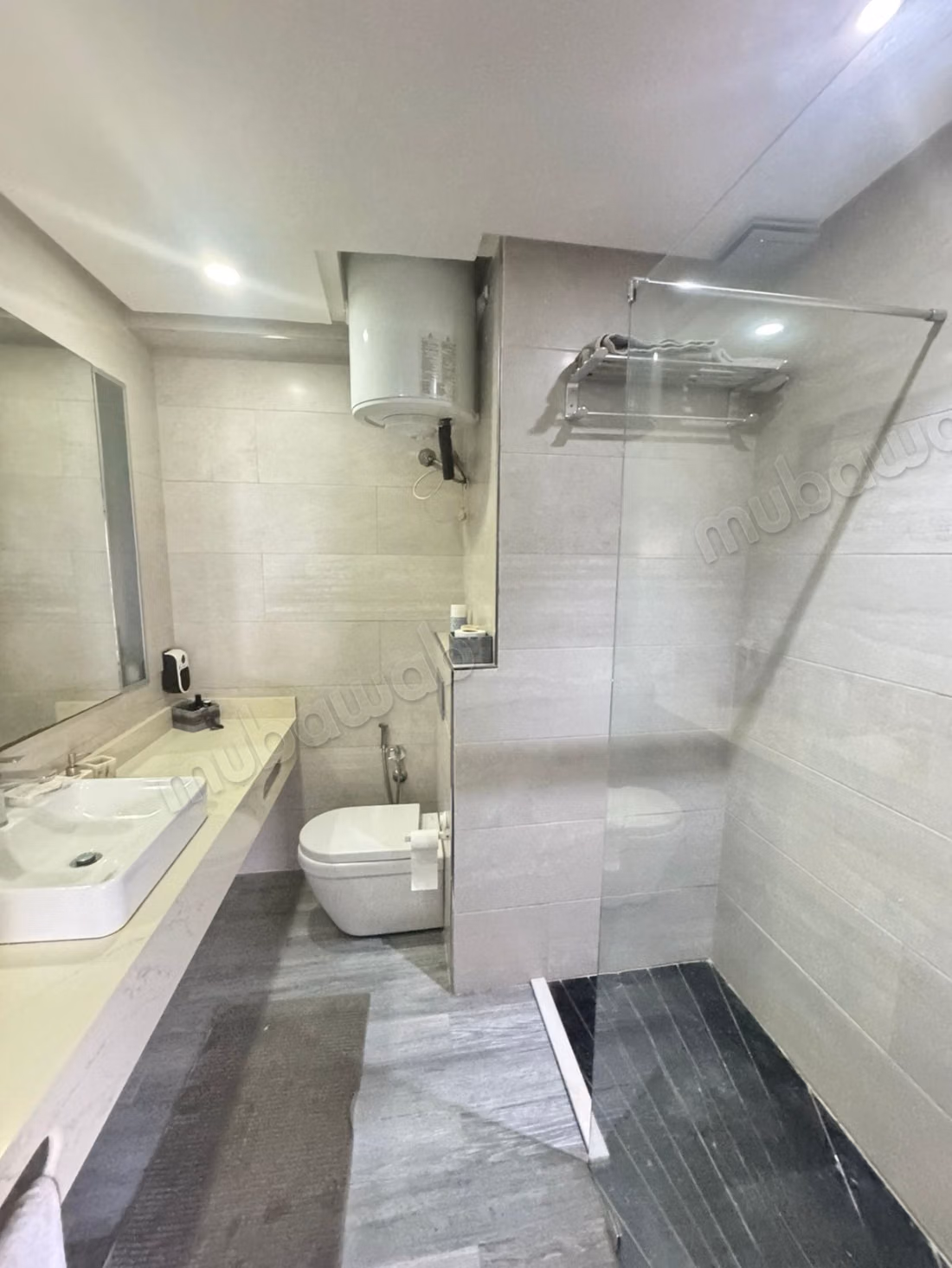Appartamento moderno Torre Hassan
