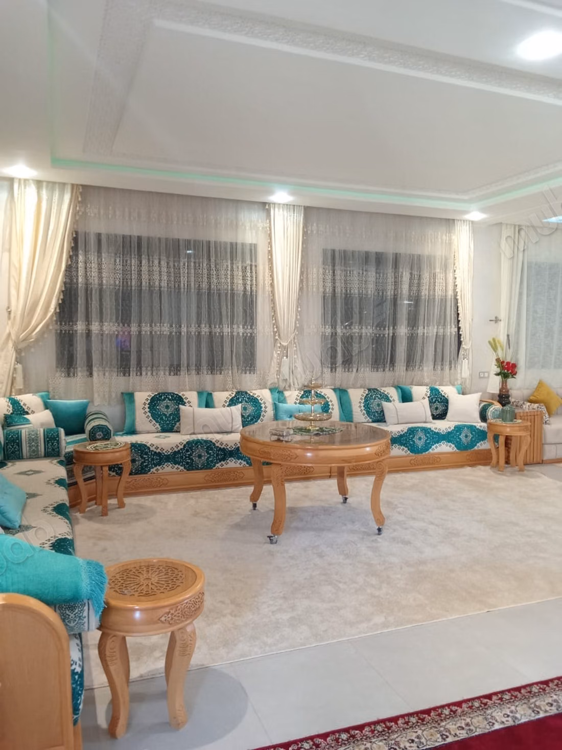 Villa de lujo en venta en Al Hamza. 4 piezas impresionantes