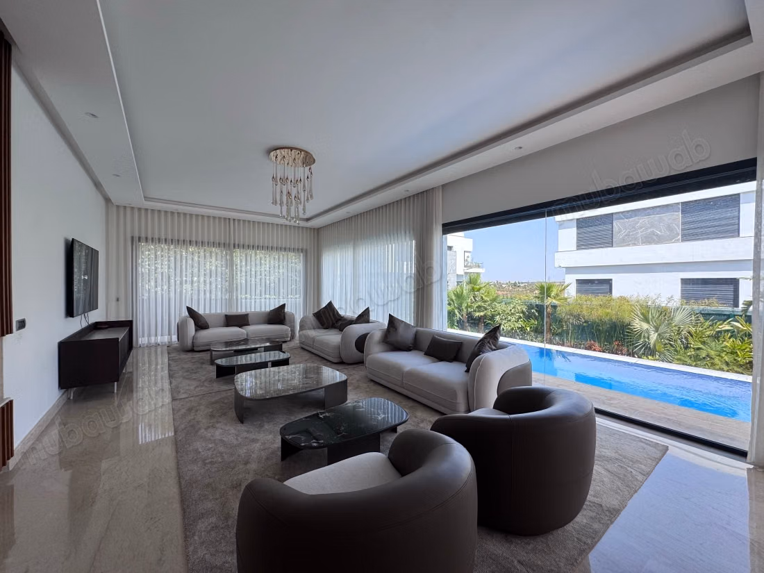 Luxurious villa for rent in El Menzeh. Total area 450 m². Furnished