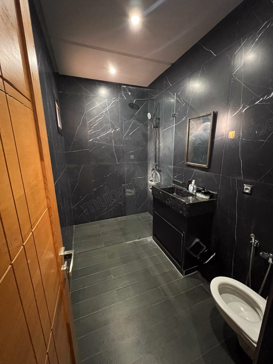 Luxe villa te huur aan de Ouarzazateweg. 8 comfortabele kamers. Goed ingericht