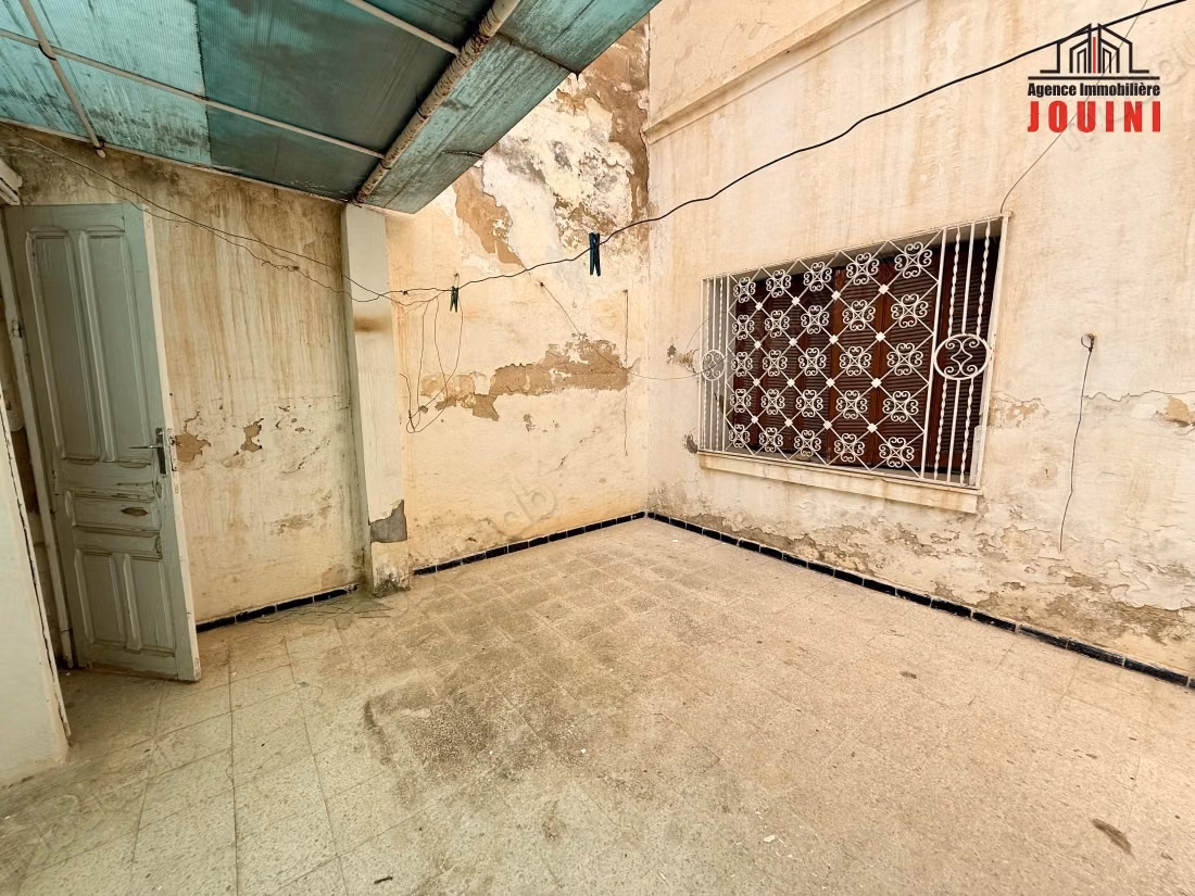 House 160 m² on the Ground Floor in Bardo