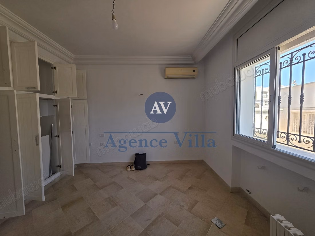 For rent a ground floor S3 in El Aouina