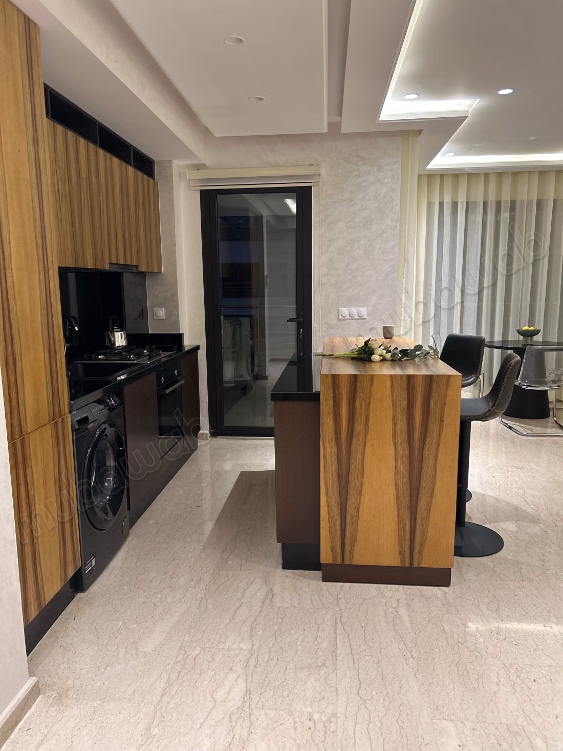Appartement neuf en location à Gauthier centre 
1 chambre. Meublé