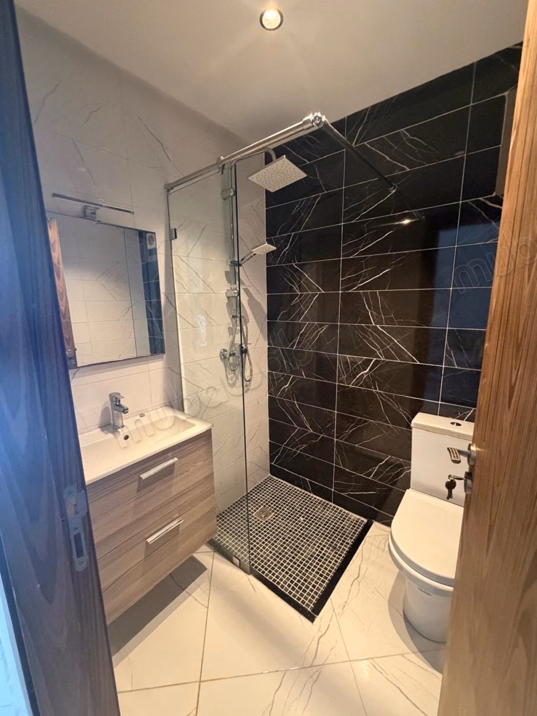 Superbe appartement à louer à Mimosas. 2 pièces. Meublé