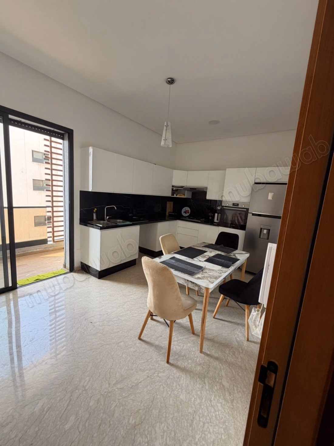 Appartement 3 chambres 2 SDB meublé neuf