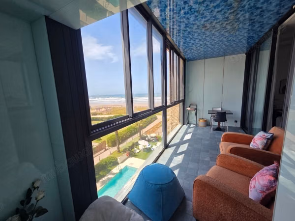 Spacio studio vue sur piscine en vente à Pesatana