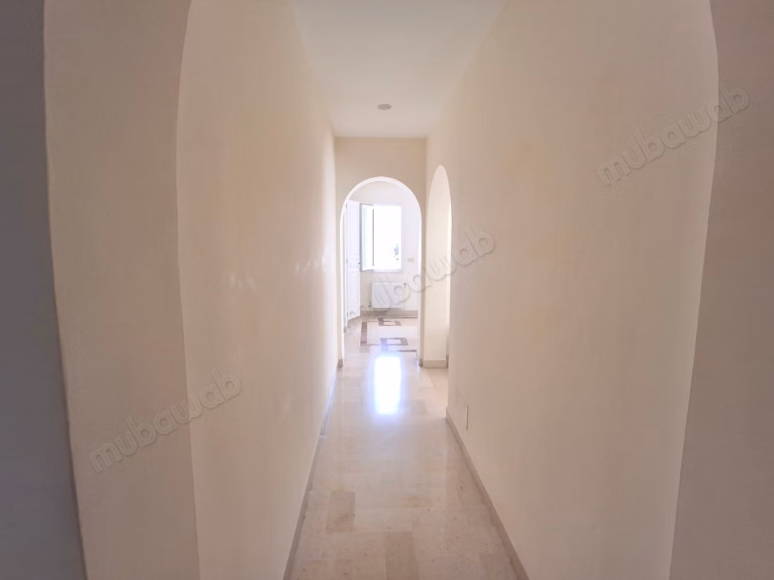 Etage de Villa S3 Indepandant, Marsa Ennasim