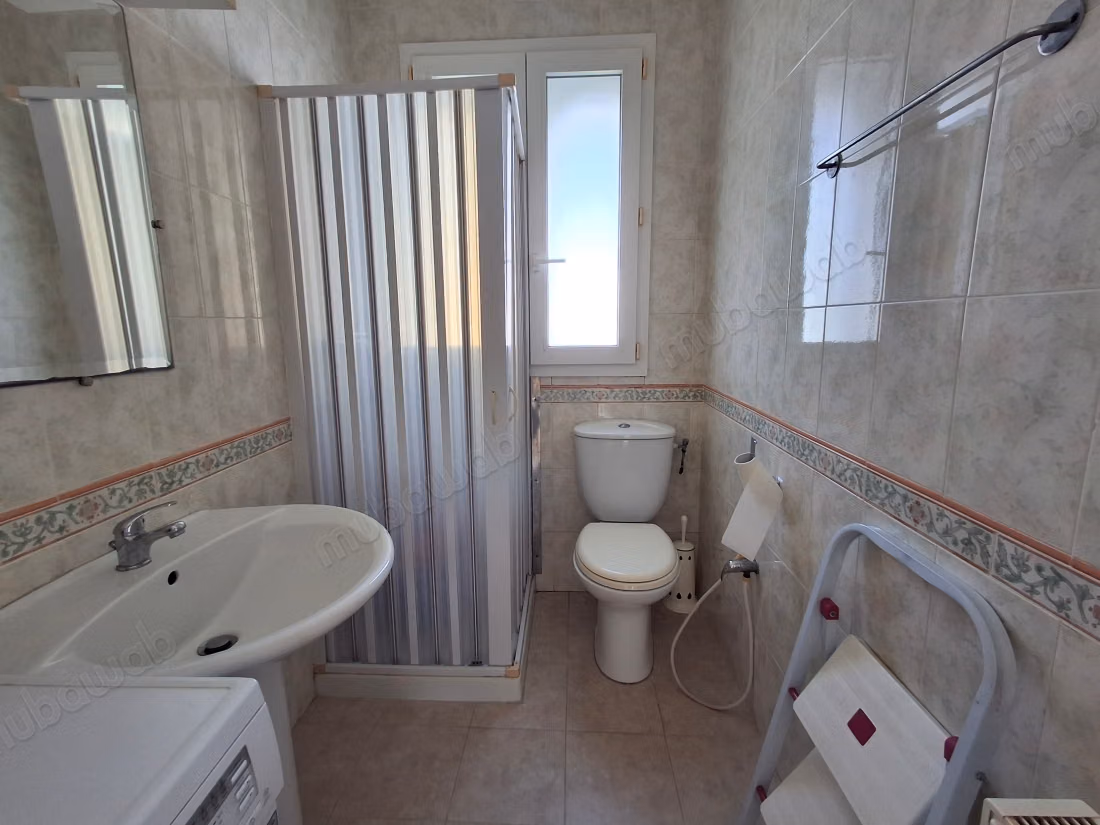 Etage de Villa S3 Indepandant, Marsa Ennasim