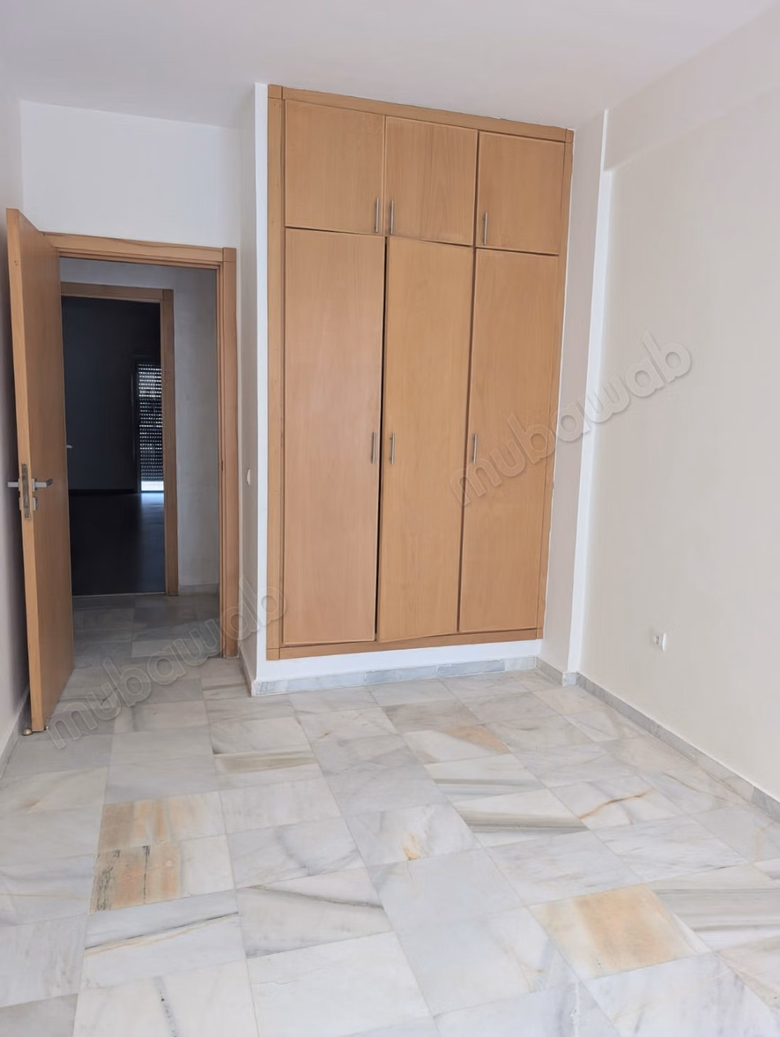 Liefde op het eerste gezicht. Appartement met uitzicht op de tuin in Sala Al Jadida