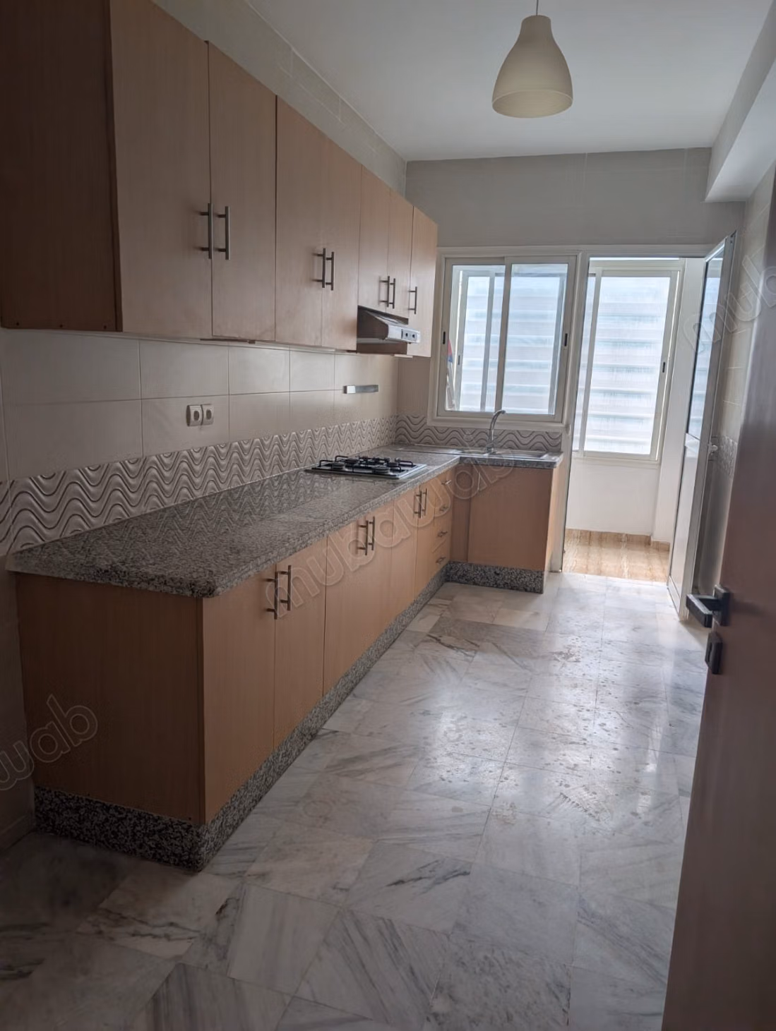 Liefde op het eerste gezicht. Appartement met uitzicht op de tuin in Sala Al Jadida