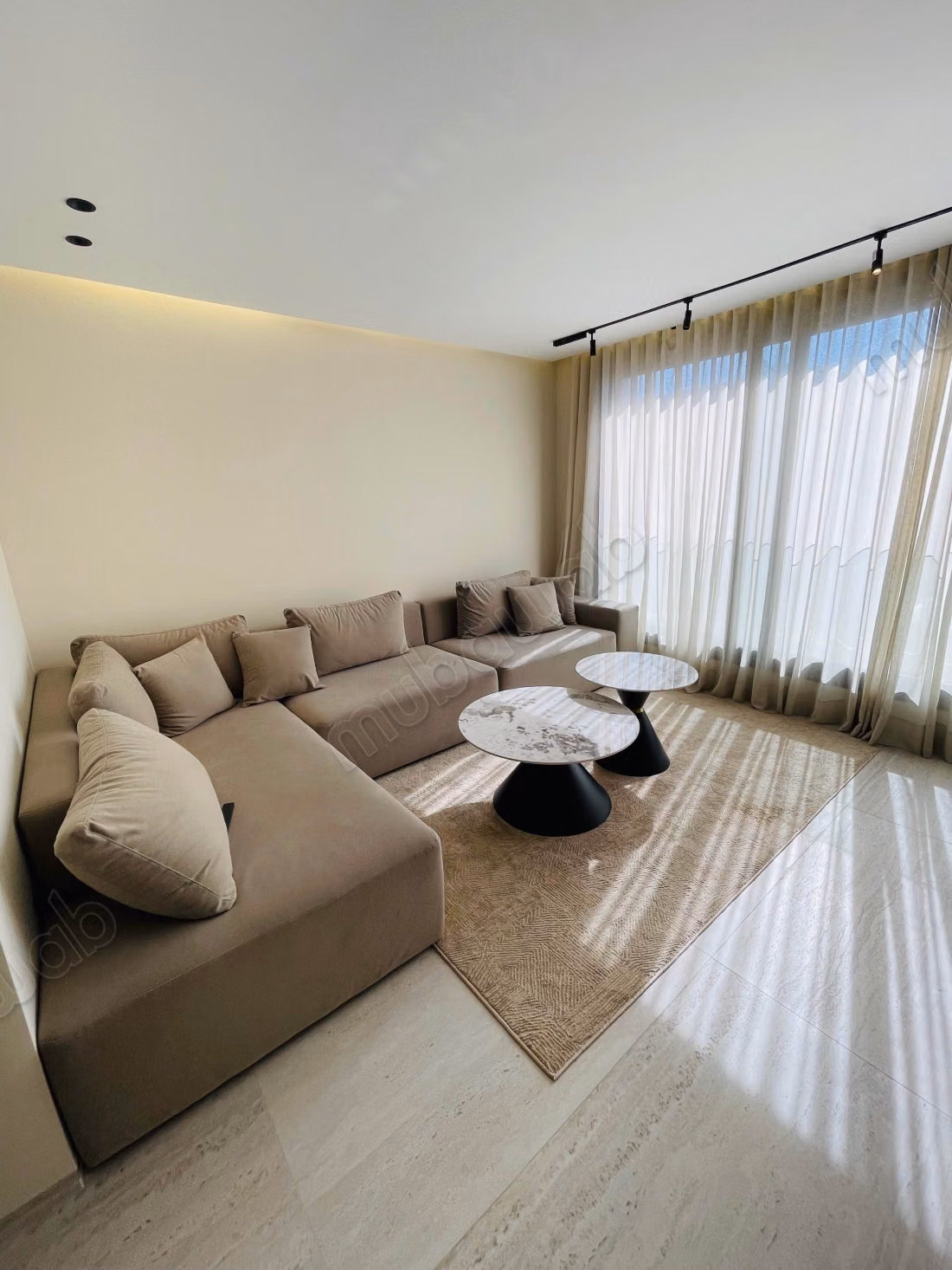 Très beau très agréable et adorable moderne Rivira