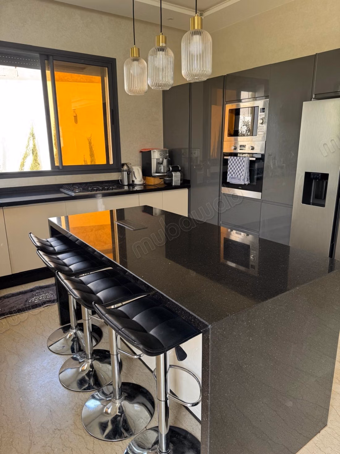Alquiler de temporada de villa de lujo en Agadir Melloul. Superficie total de 120 m². Plazas de aparcamiento y hermoso jardín
