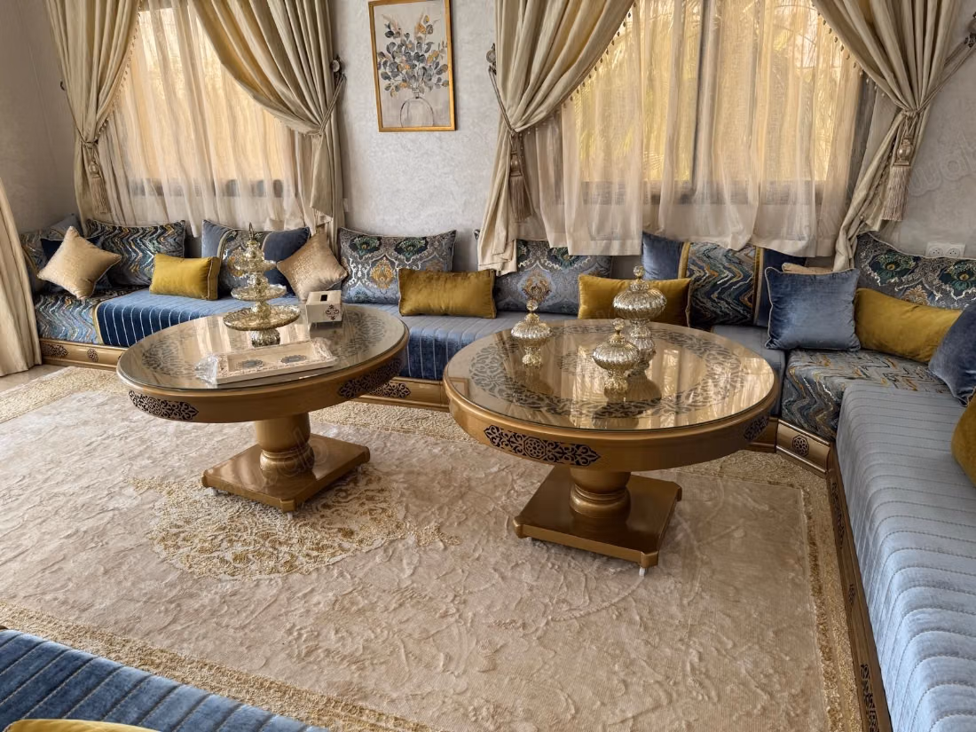 Alquiler de temporada de villa de lujo en Agadir Melloul. Superficie total de 120 m². Plazas de aparcamiento y hermoso jardín