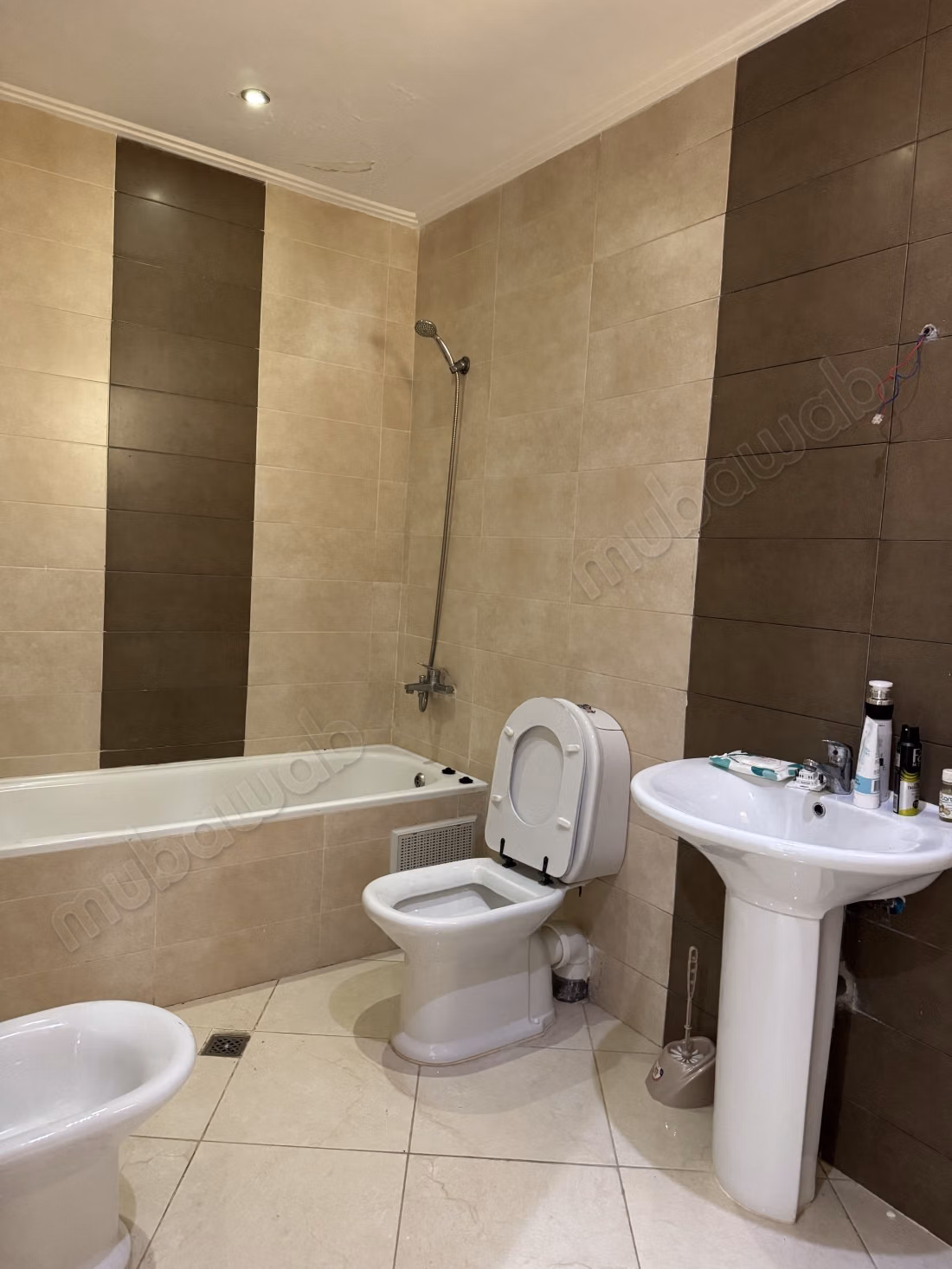 Appartement te koop in Tanja Balia met uitzicht op zee