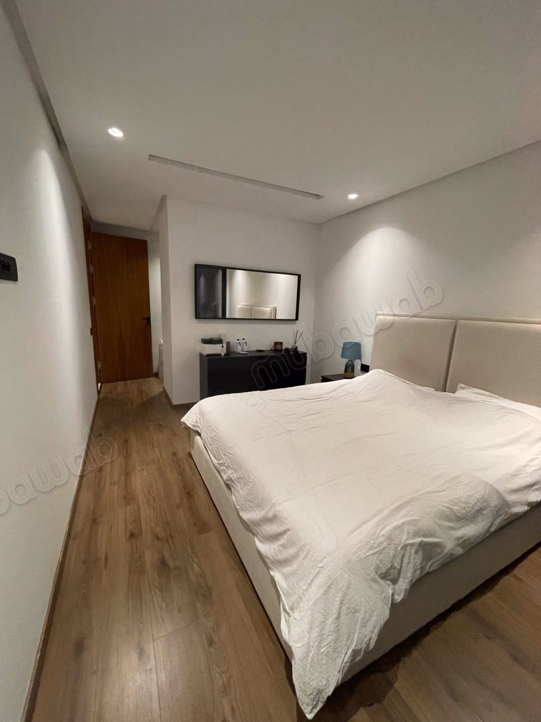 À LOUER Appartement 2 chambres Meublé CFC