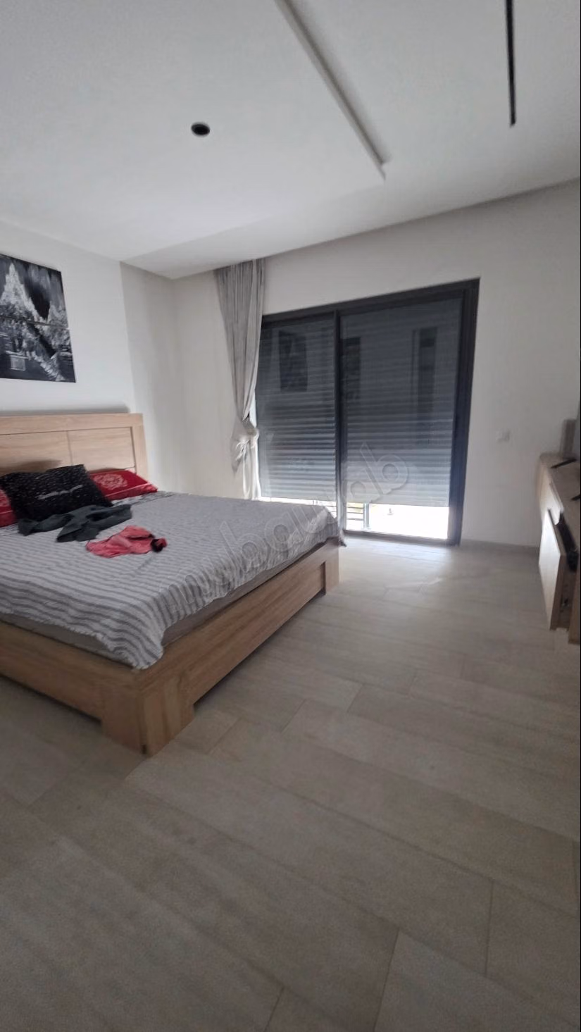 Villa te koop in Meknes met een zwembad, met een oppervlakte van 340 meter, aan de Moulay Idriss weg, anderhalve kilometer van de administratie van Meknes