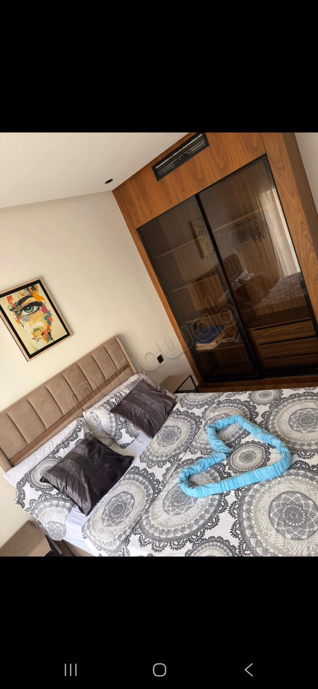 Bel appartement en location à Les princesses.
Surface de 44 m².
Meublé
